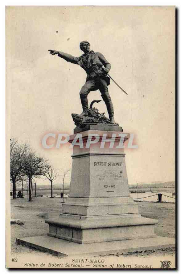 CPA Saint Malo Statue de Robert Sarcouf 