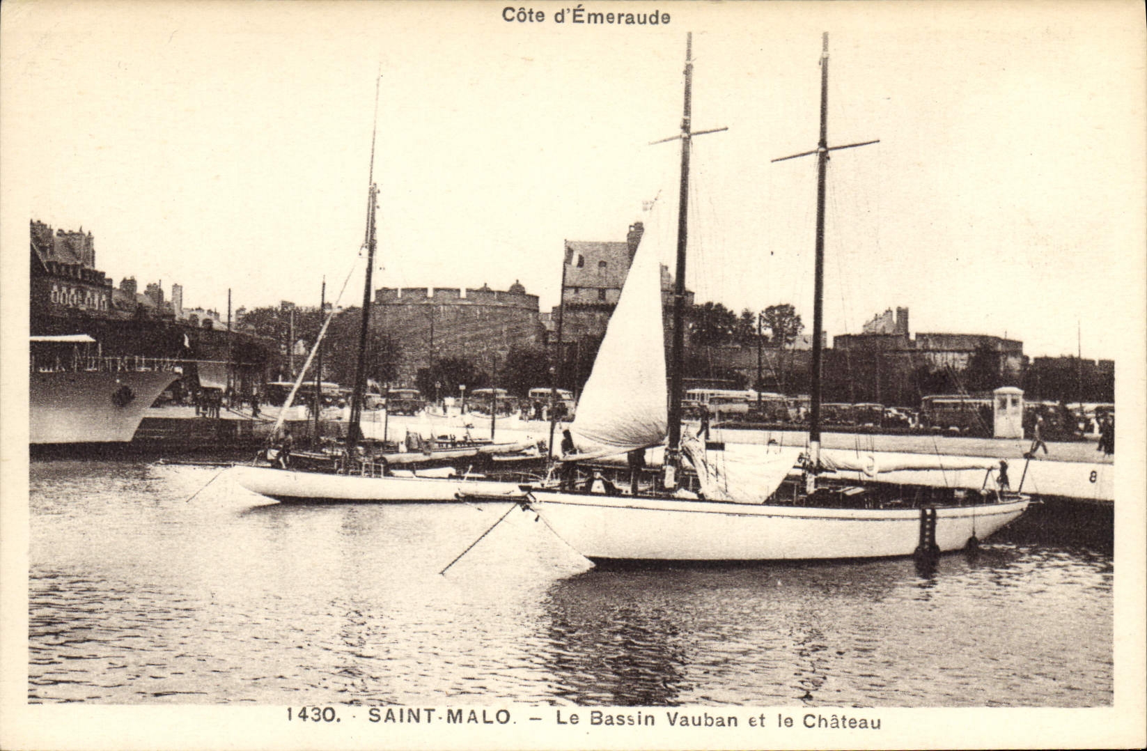 Saint-Malo — Le Bassin Vauban et le Château — Éditeur Laurent-Nat Rennes, n° 1430