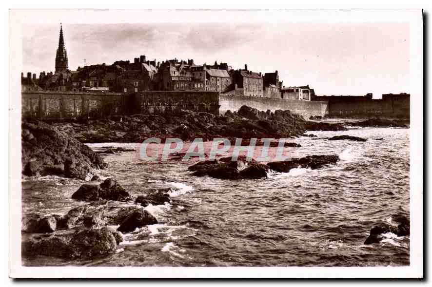 Saint-Malo - La Ville et les Remparts — Real Photo, n°3