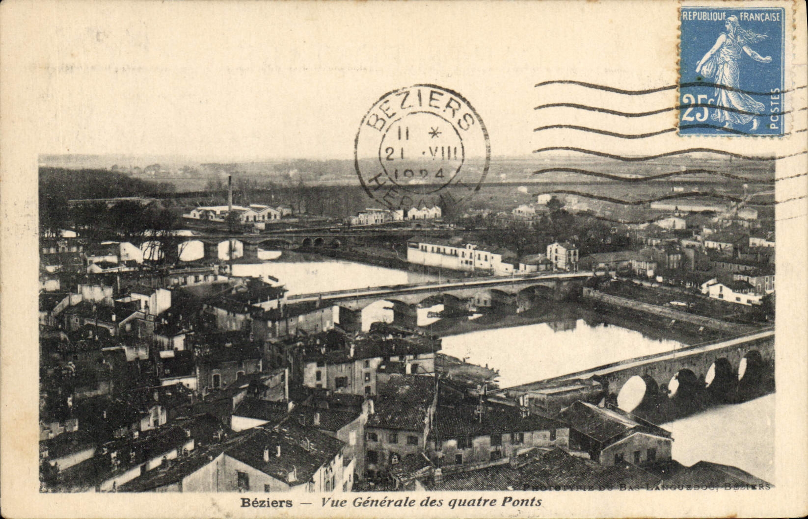 CPA Beziers Vue Generale des quatre Ponts 