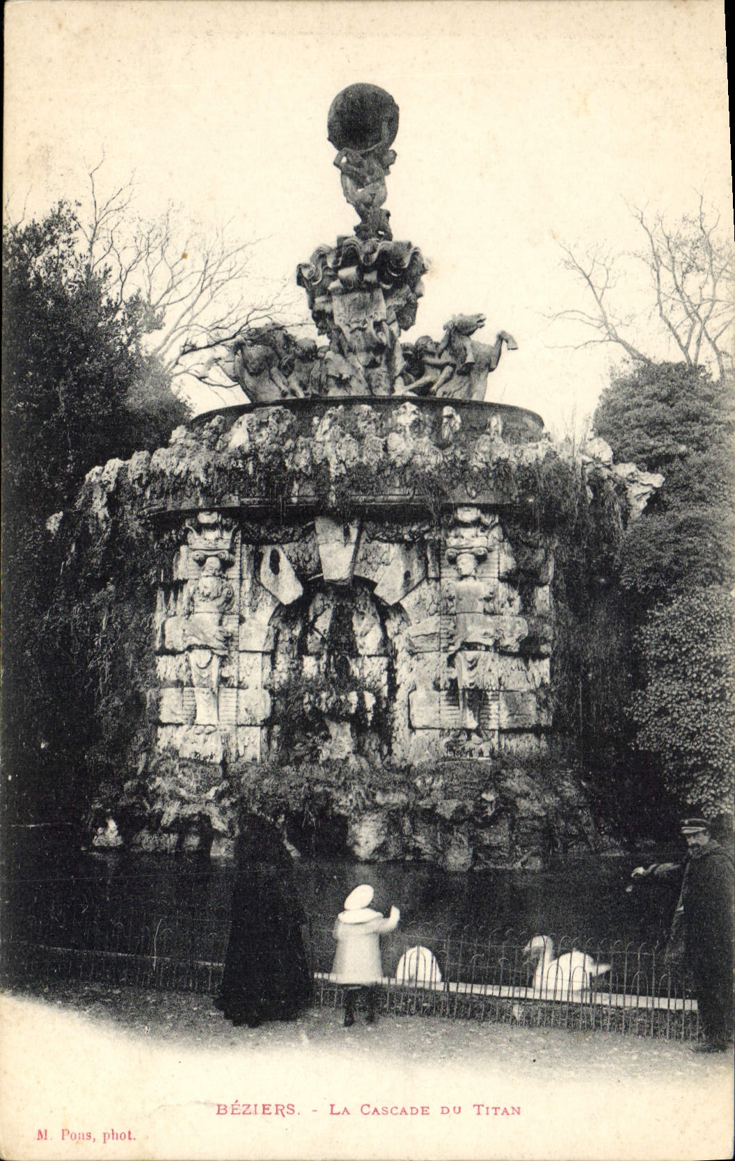 CPA Beziers La Cascade du Titan 