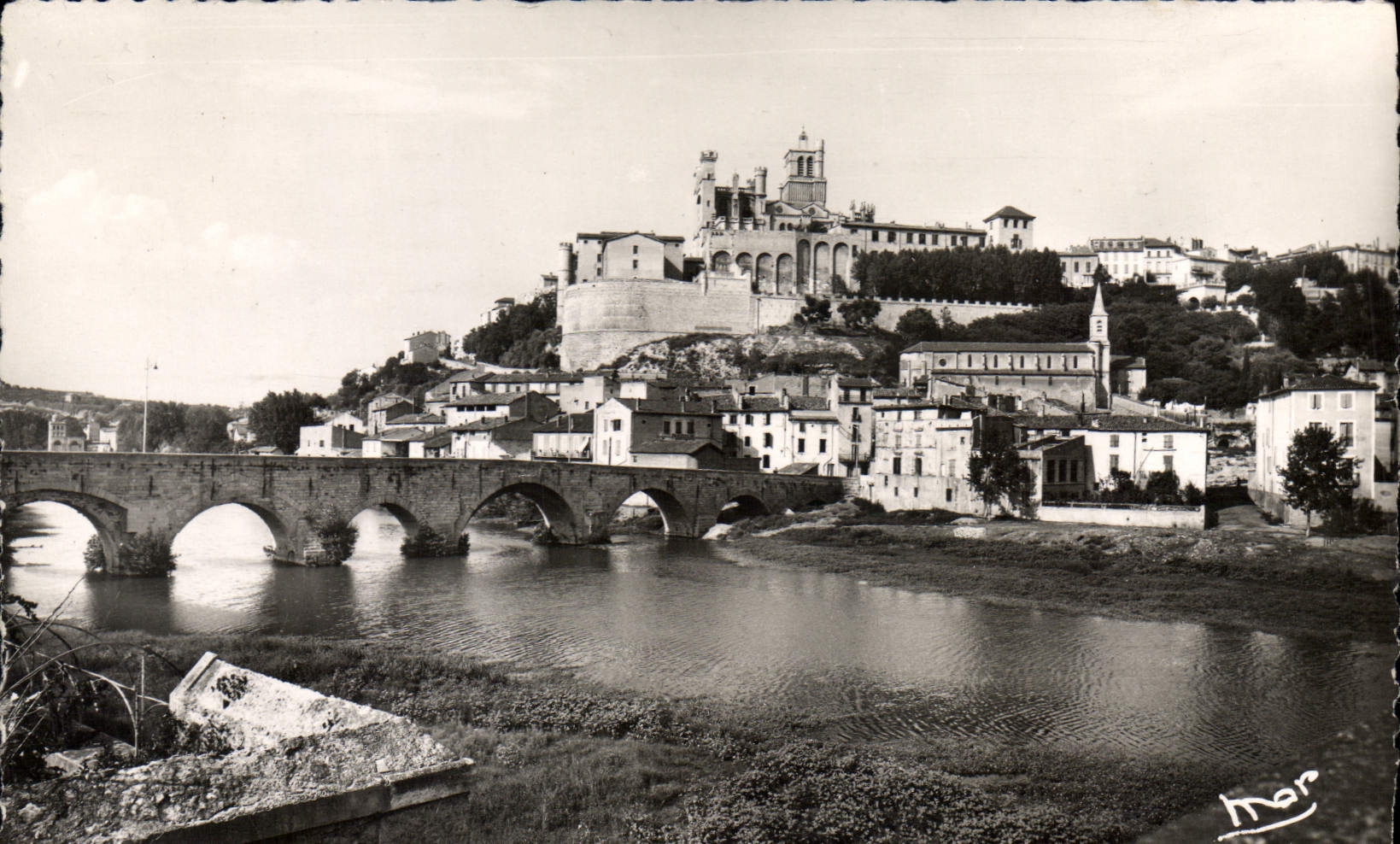 Beziers — Vue de la ville du Pont-Neuf — Éditions Mar de Cimiez