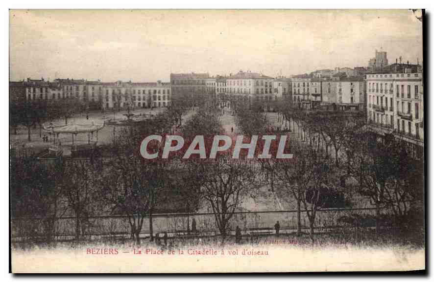 CPA Beziers La Place de la Citadelle a vol d'oiseau 