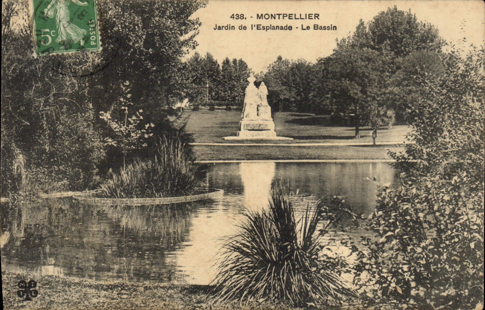 CPA Montpellier Jardin de l'Esplanade Le Bassin 