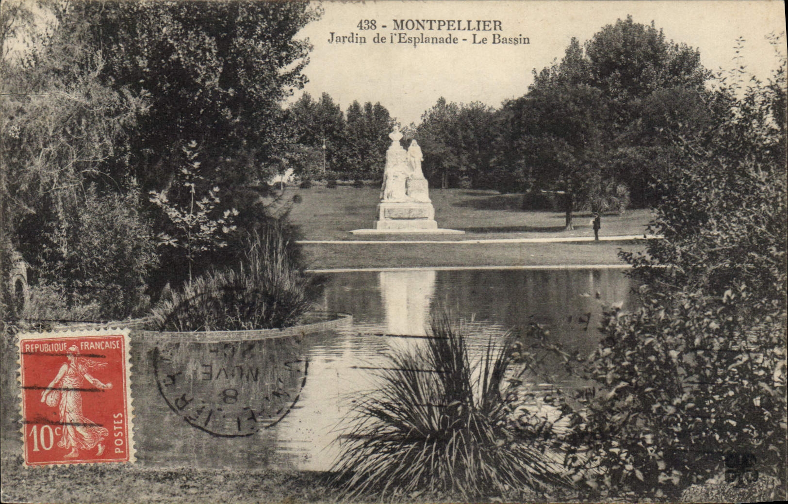 CPA Montpellier Jardin de l'Esplanade Le Bassin 