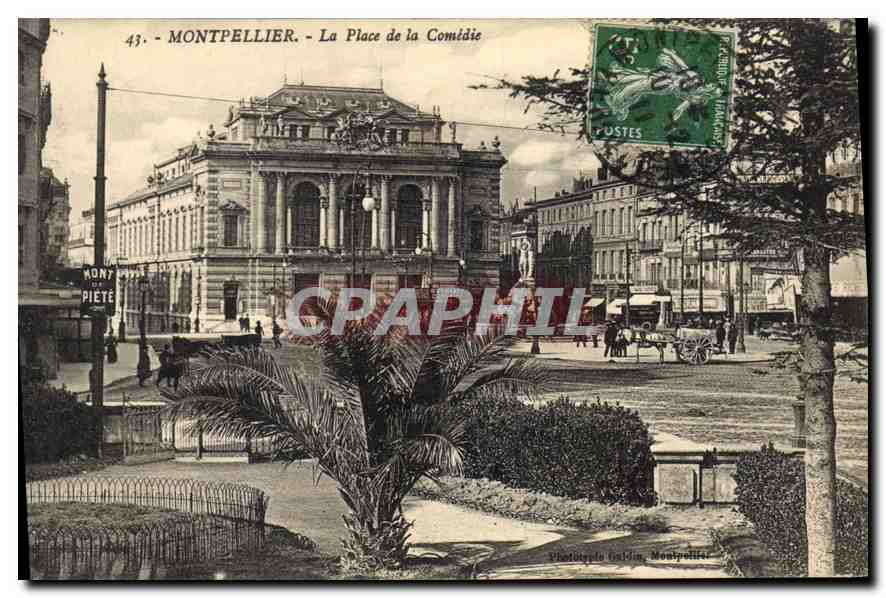 CPA Montpellier La Place de la Comedie 