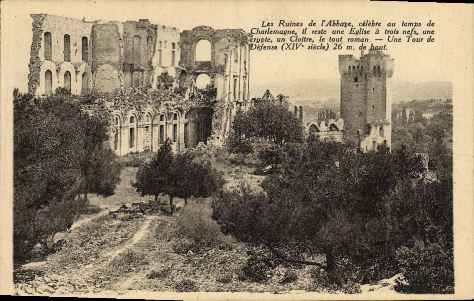 Ruines de l'Abbaye de Montmajour — Église romane et Tour de Défense — Éditeur ND