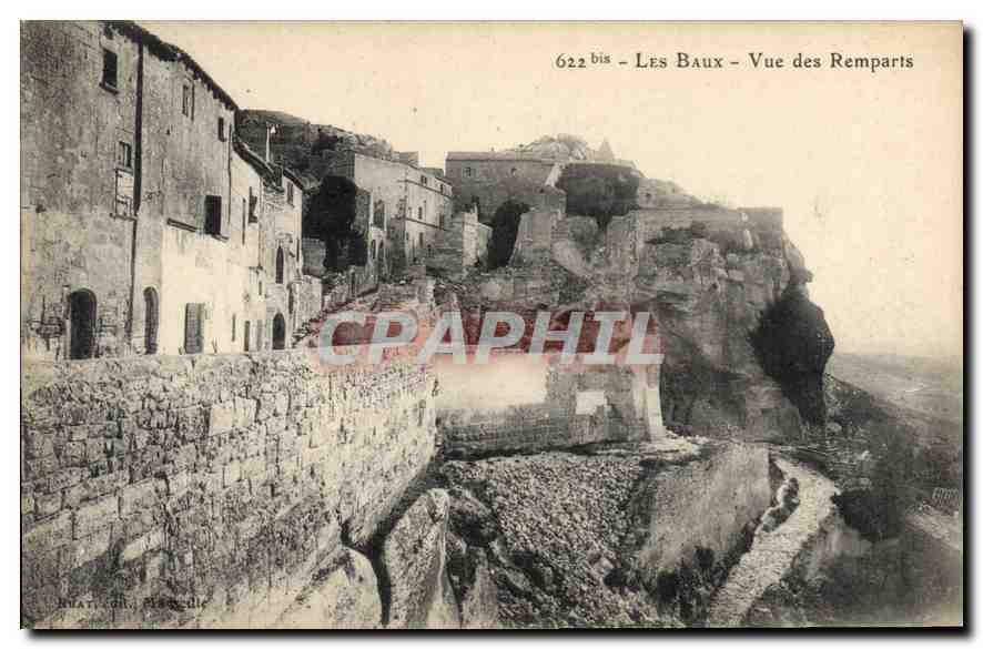 CPA Les Baux Vue des Remparts 
