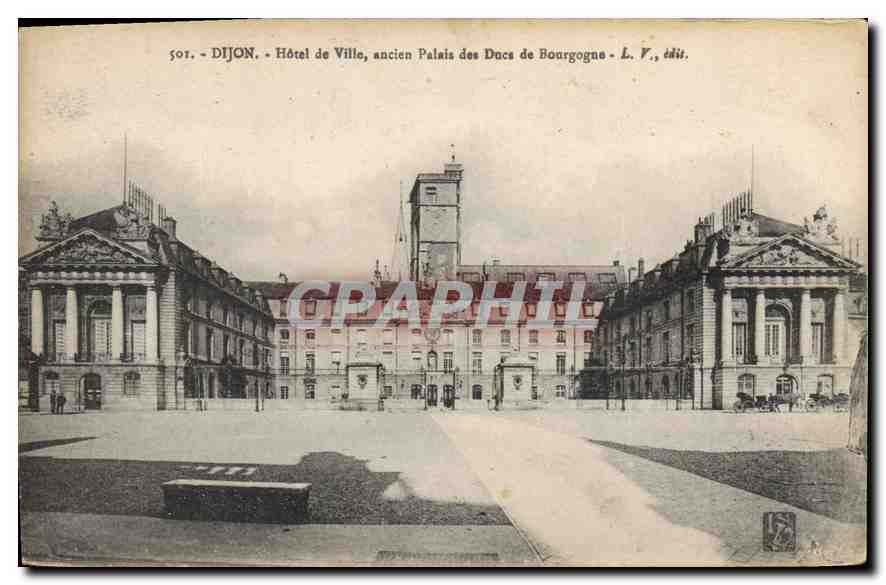 CPA Dijon Hotel de Ville ancien Palas des Ducs de Bourgogne 
