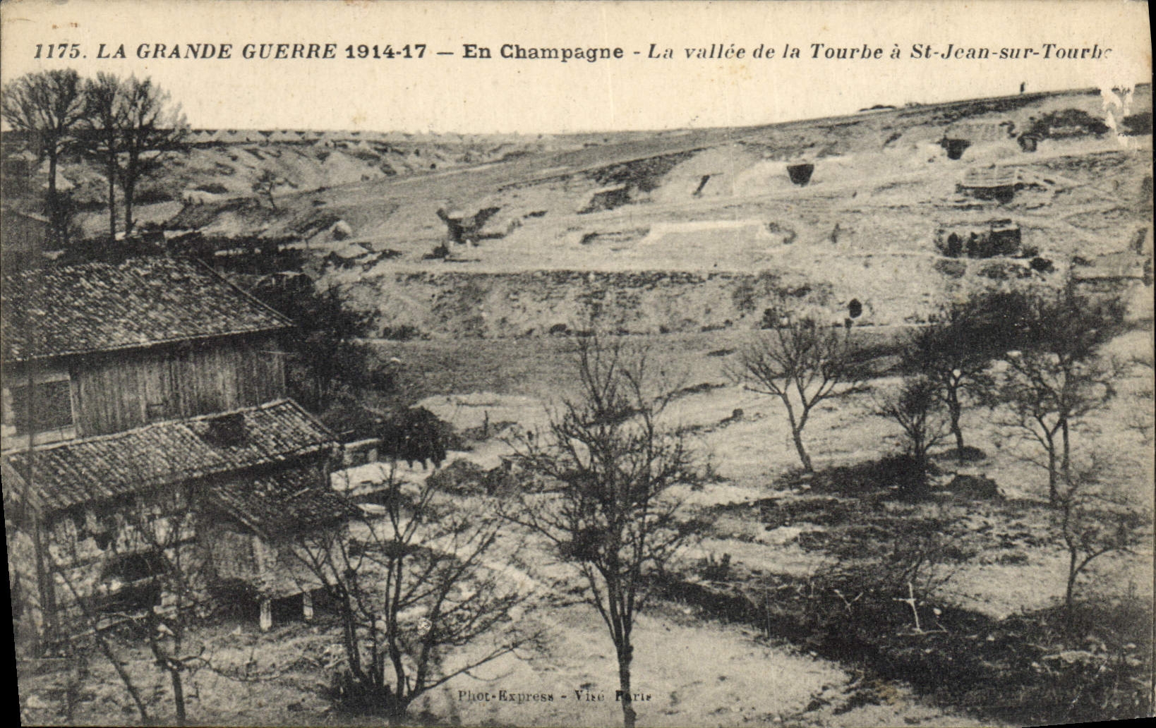 La vallée de la Tourbe à St-Jean-sur-Tourbe — En Champagne — Phot-Express - Vire Paris