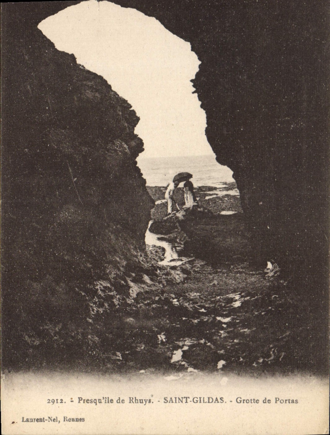 CPA Presqu'ile Rhuys Saint Gildas Grotte de Portas