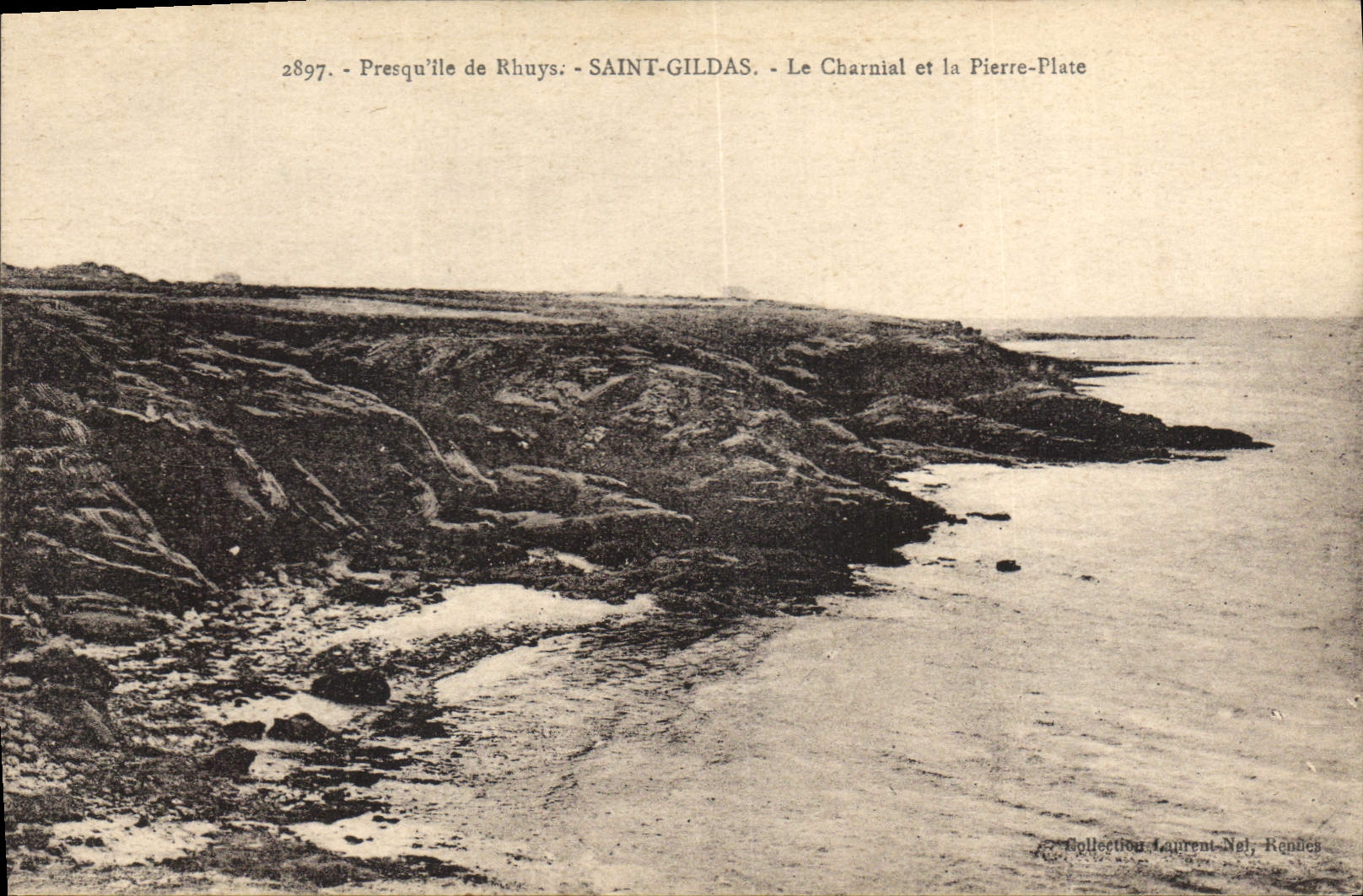 CPA Presqu'ile Rhuys Saint Gildas Le Charnial et la Pierre Plate