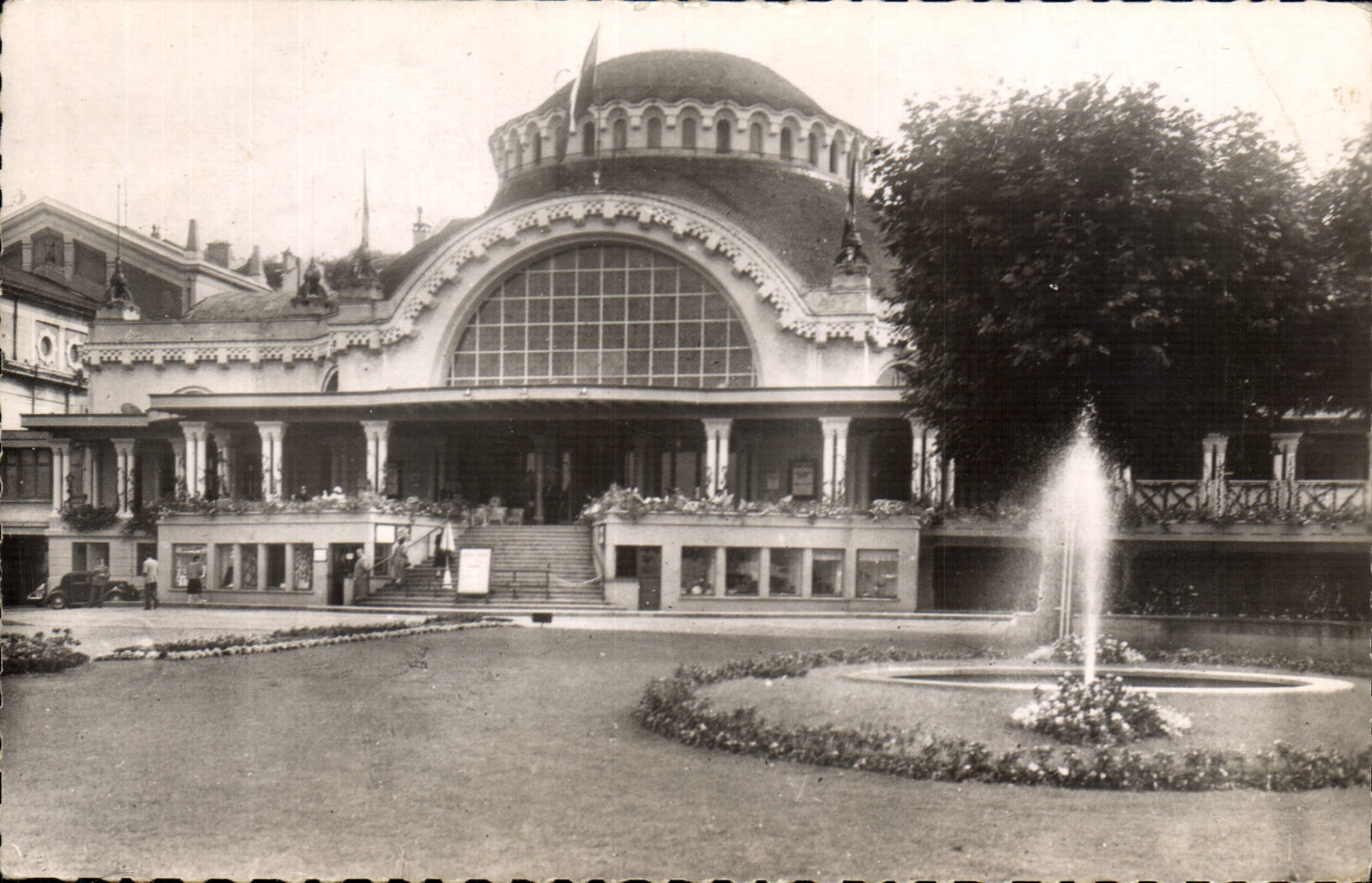 CPA Evian les Bains (Haute Savoie) Le Casino