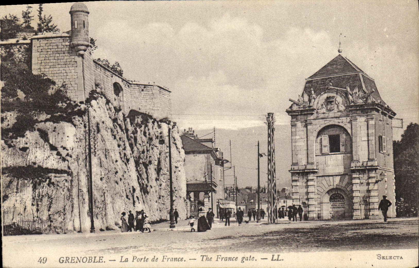 CPA Grenoble La Porte de France