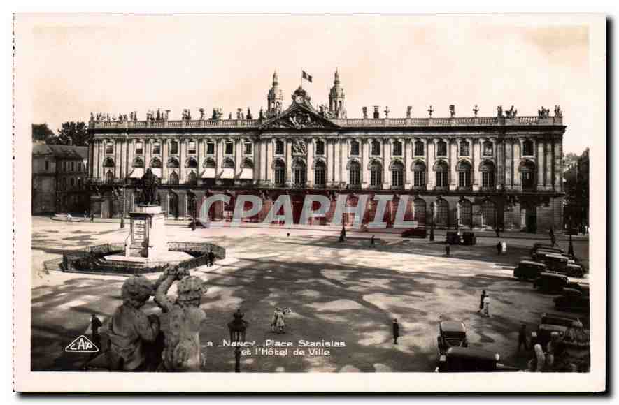 CPA Nancy Place Stanisias et l'Hotel de Ville