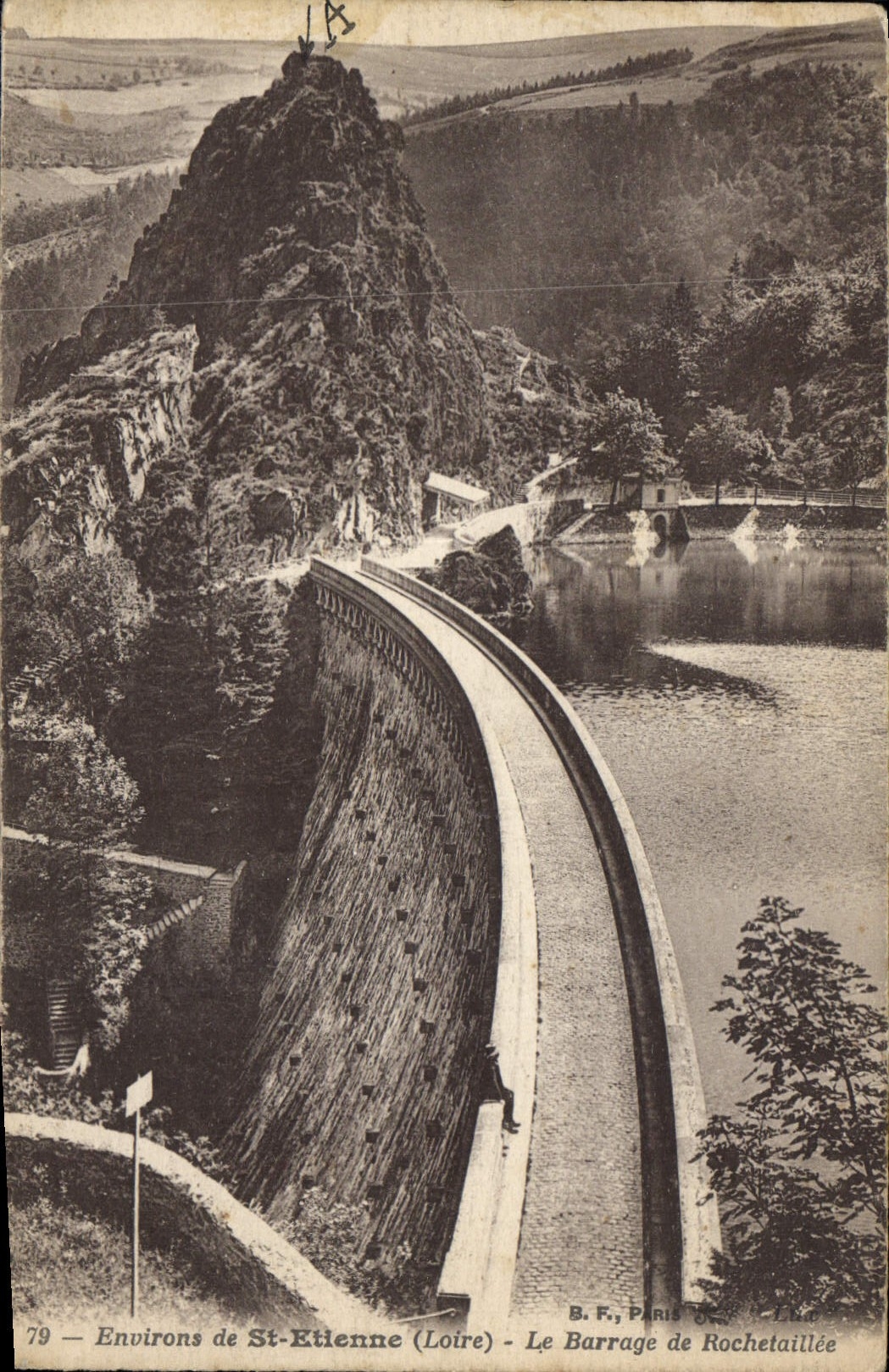CPA Environs de St Etiennne (Loire) Le Barrage de Rochetaillee