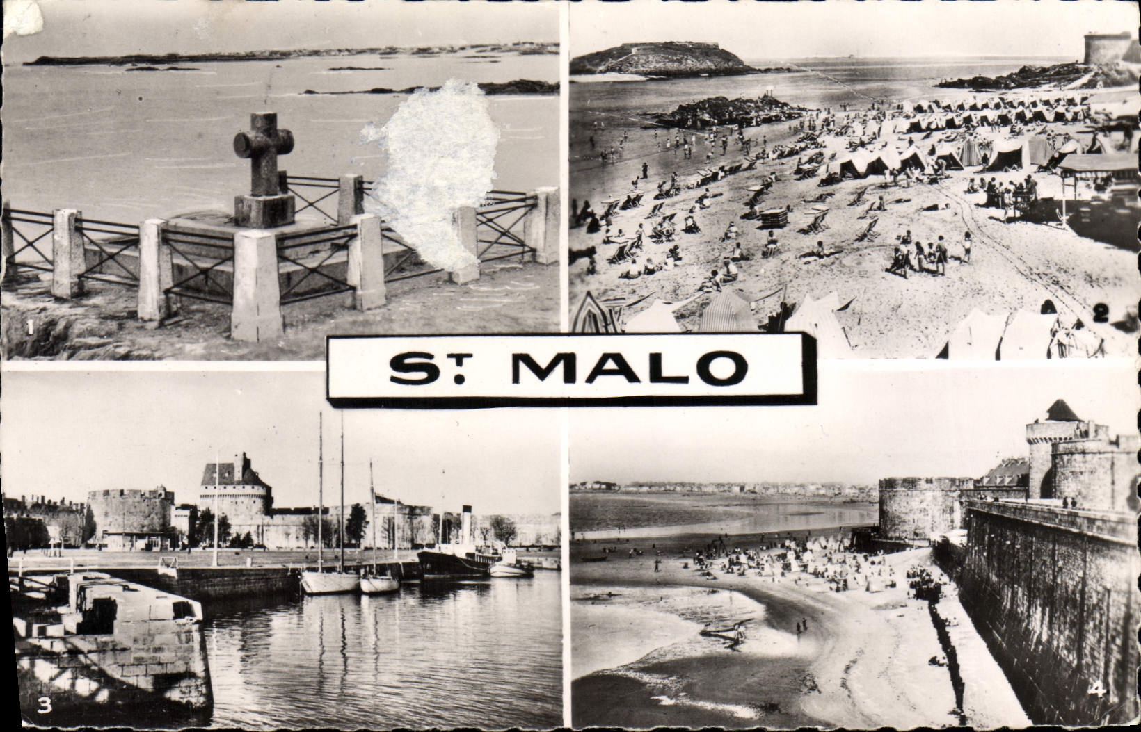 CPA Saint Malo en Bretagne Tombeau de Chateaubriand La Plage de Son Decours Vue Donjon et Bassin des