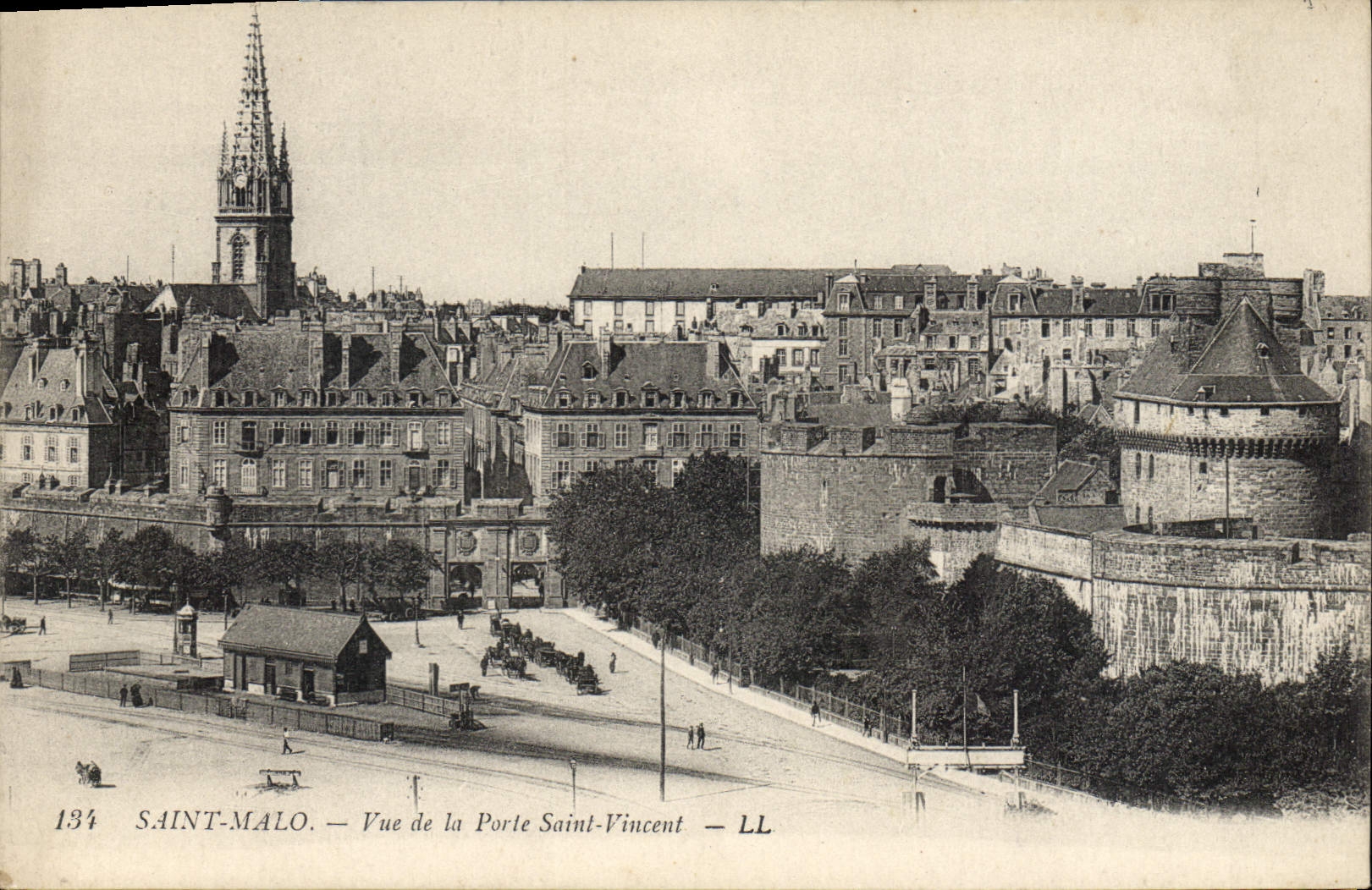 Saint-Malo — Vue de la Porte Saint-Vincent — LL