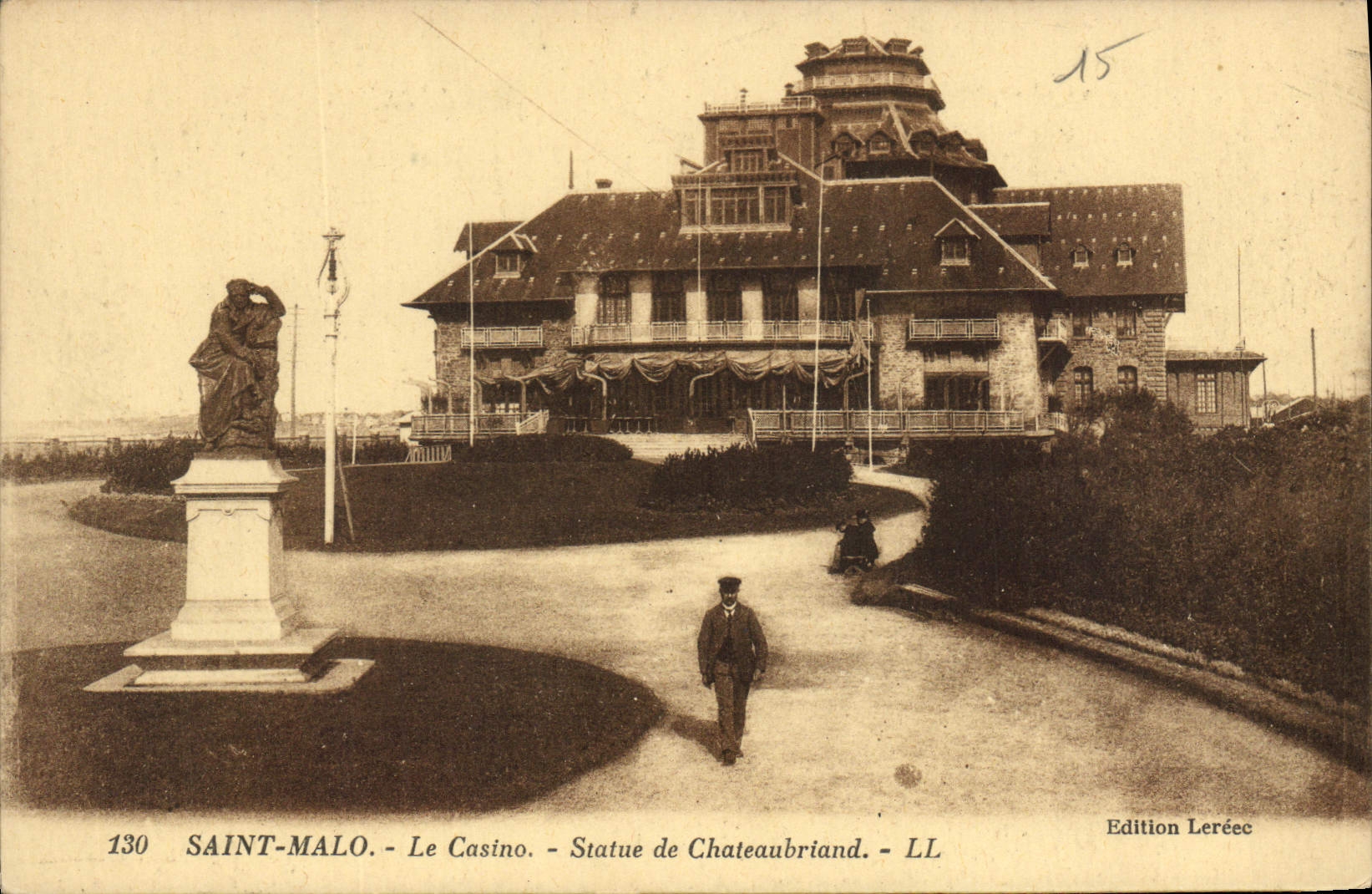 Saint-Malo - Le Casino - Statue de Chateaubriand - Édition Leréec n°130