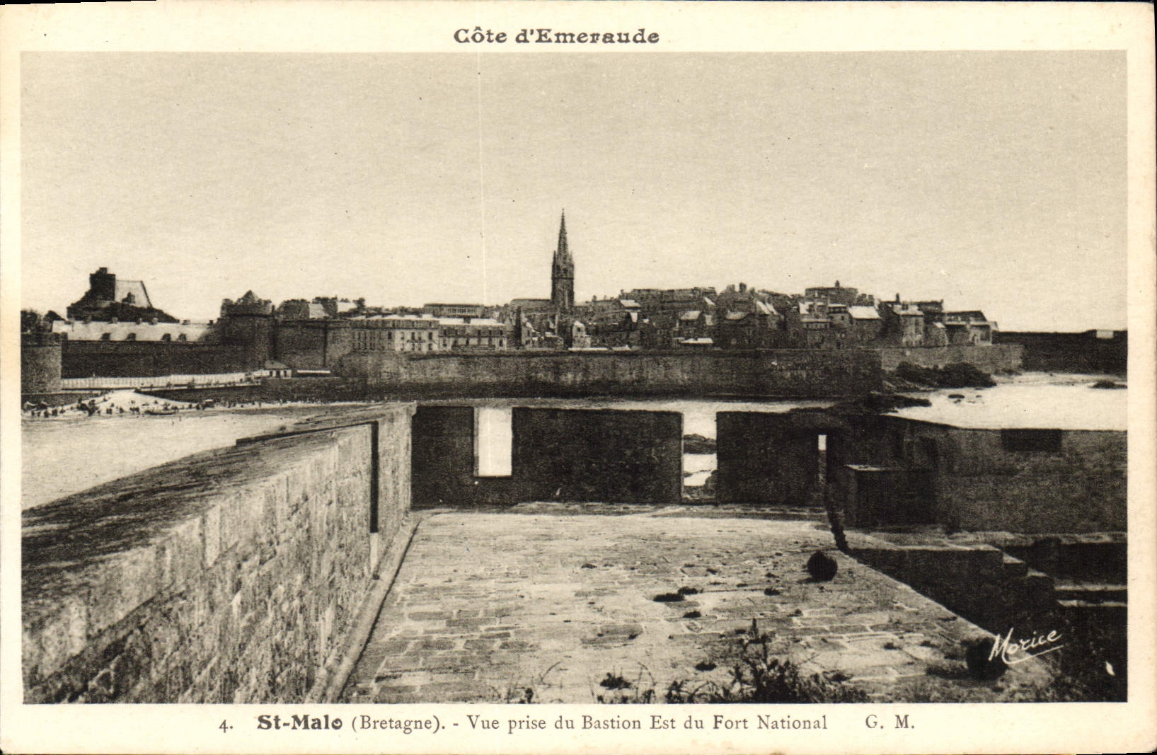 St-Malo (Bretagne) — Vue prise du Bastion Est du Fort National — G. M. Morice