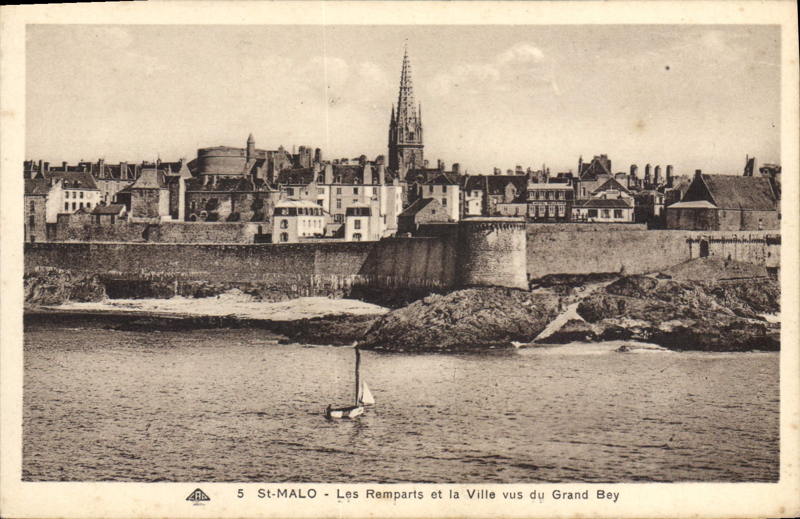 St-Malo - The Walls and the Town Viewed from the Grand Bey — publisher RB, no. 5