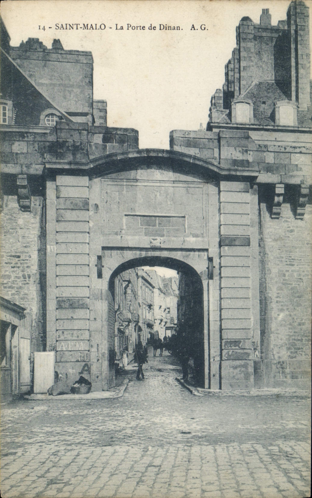 Saint-Malo - La Porte de Dinan — A.G. n°14