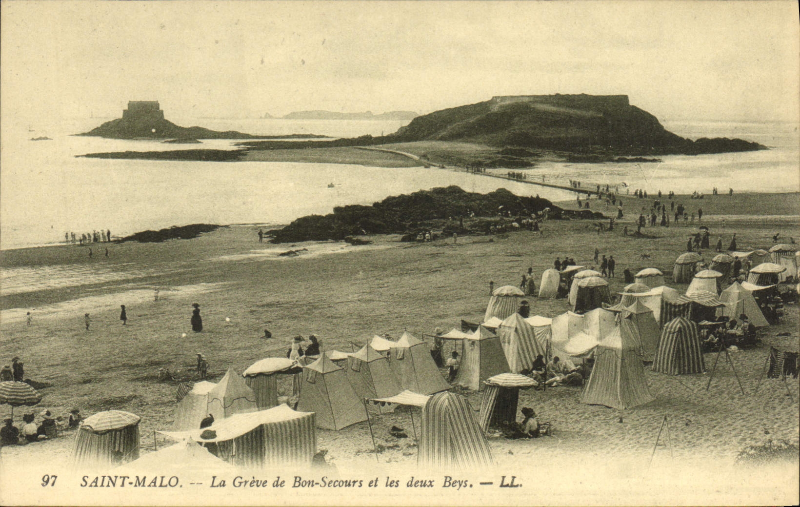 Saint-Malo — La Grève de Bon-Secours et les deux Bays — LL. — N° 97