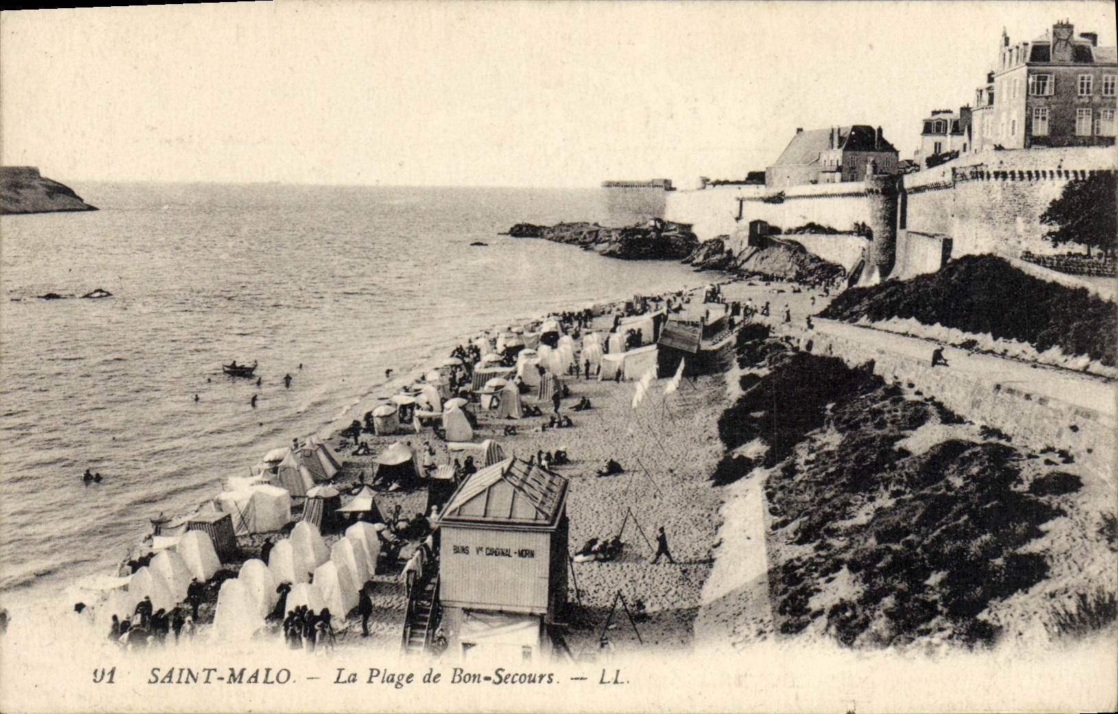Saint-Malo — La Plage de Bon-Secours — LL.