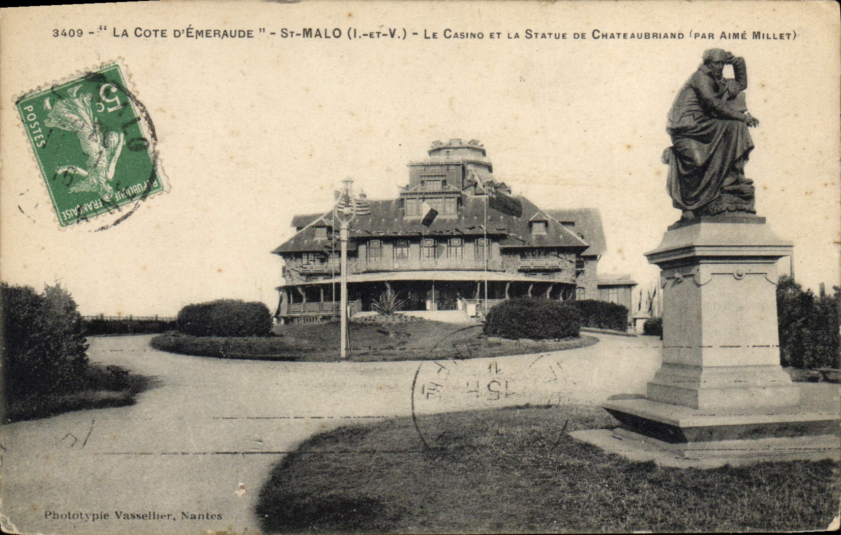 Die Côte d'Émeraude - St-Malo (I.-et-V.) - Das Casino und die Statue von Chateaubriand (von Aimé Millet)