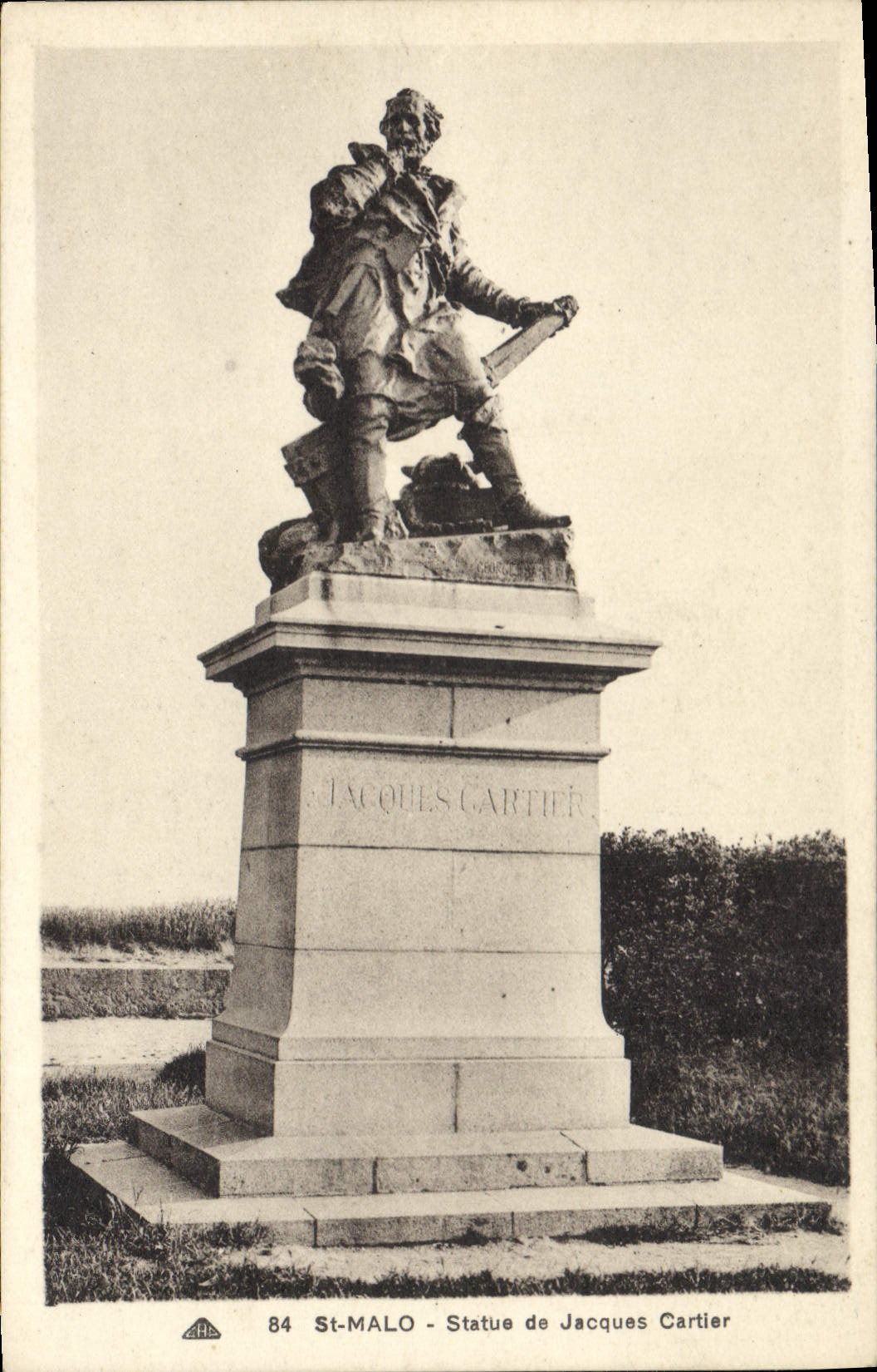 St-Malo - Statue de Jacques Cartier — éditeur CPAPHIL, n° 84