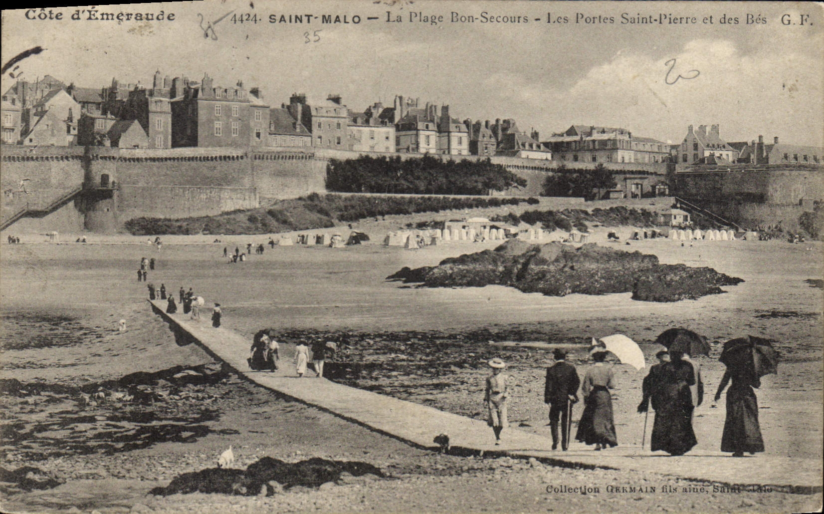 Saint-Malo — La Plage Bon-Secours — Les Portes Saint-Pierre et des Bés — G.F. — Côte d'Émeraude