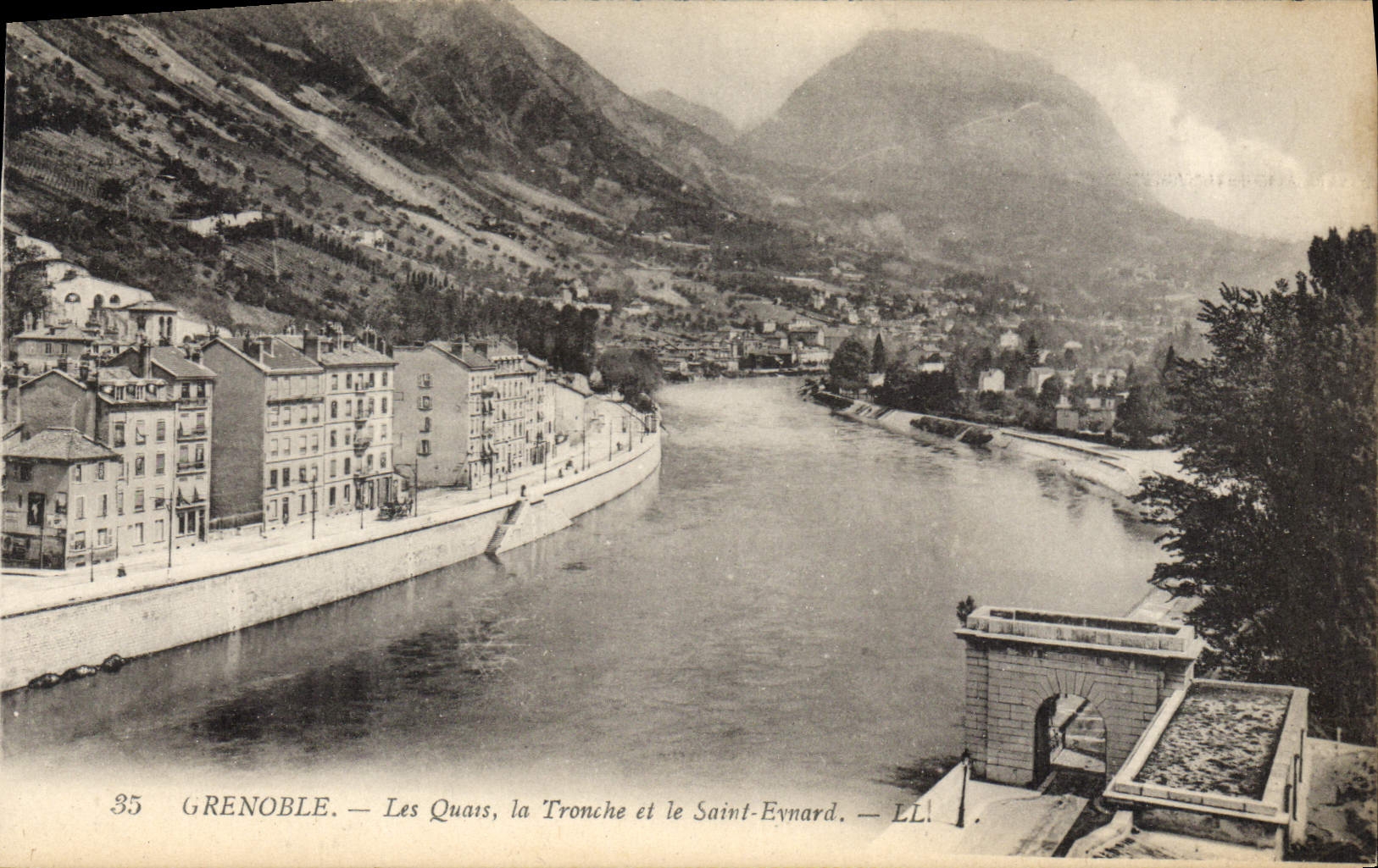 Grenoble — Les Quais, la Tronche et le Saint-Eynard — LL