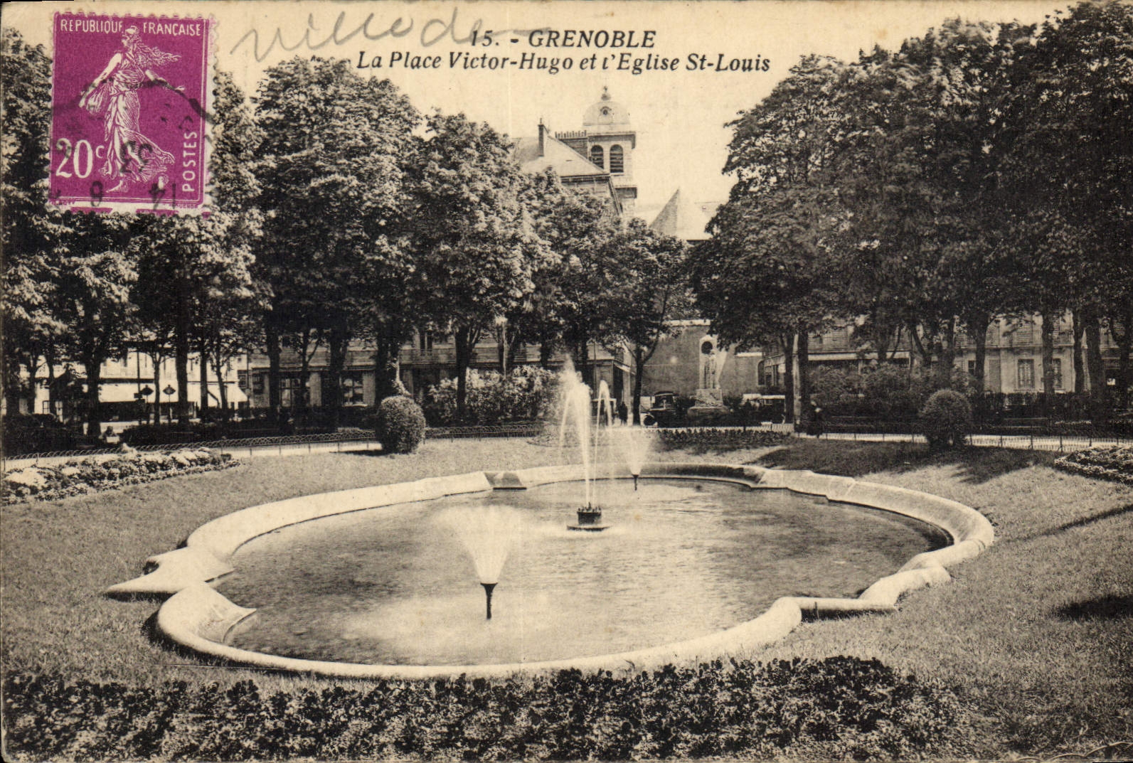 Grenoble — La Place Victor-Hugo et l'Église St-Louis — Édition Martinotto Frères