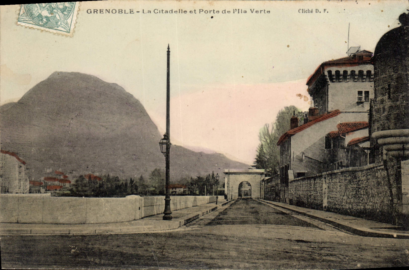 CPA Grenoble La Citadelle et Porte de L'Ile Verte