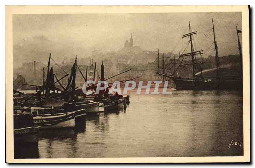 CPA Marseille La douce France (B du R) Un Coin du Vieux Port