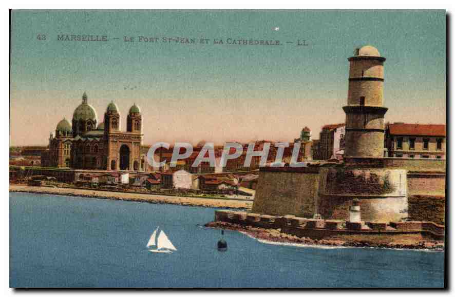 CPA Marseille Le Fort St Jean et la Cathedrale