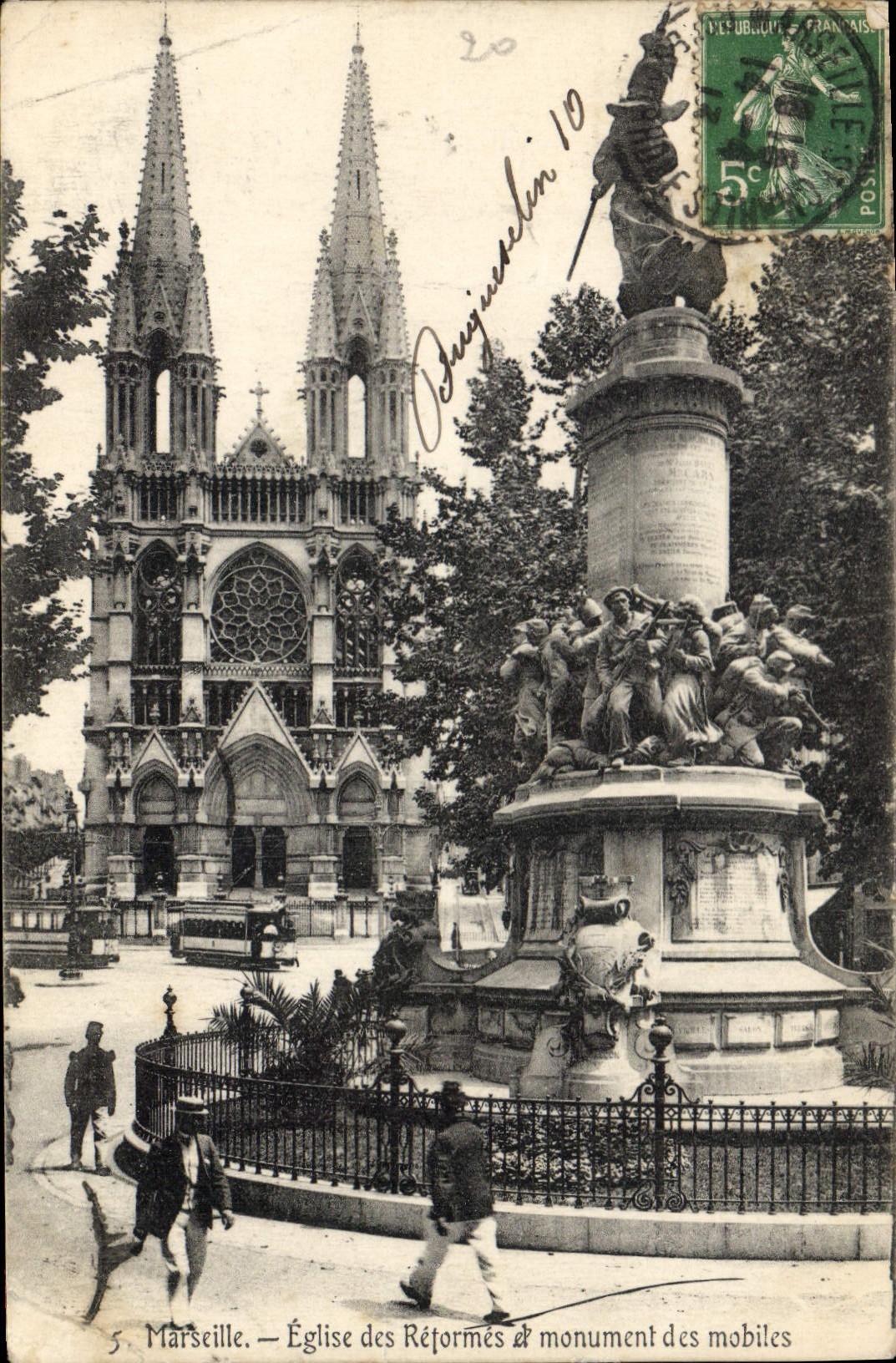 Marseille — Église des Réformés et monument des mobiles