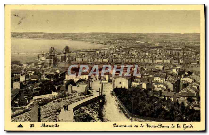 CPA Marseille Panorama vu de Notre Dame de la Garde