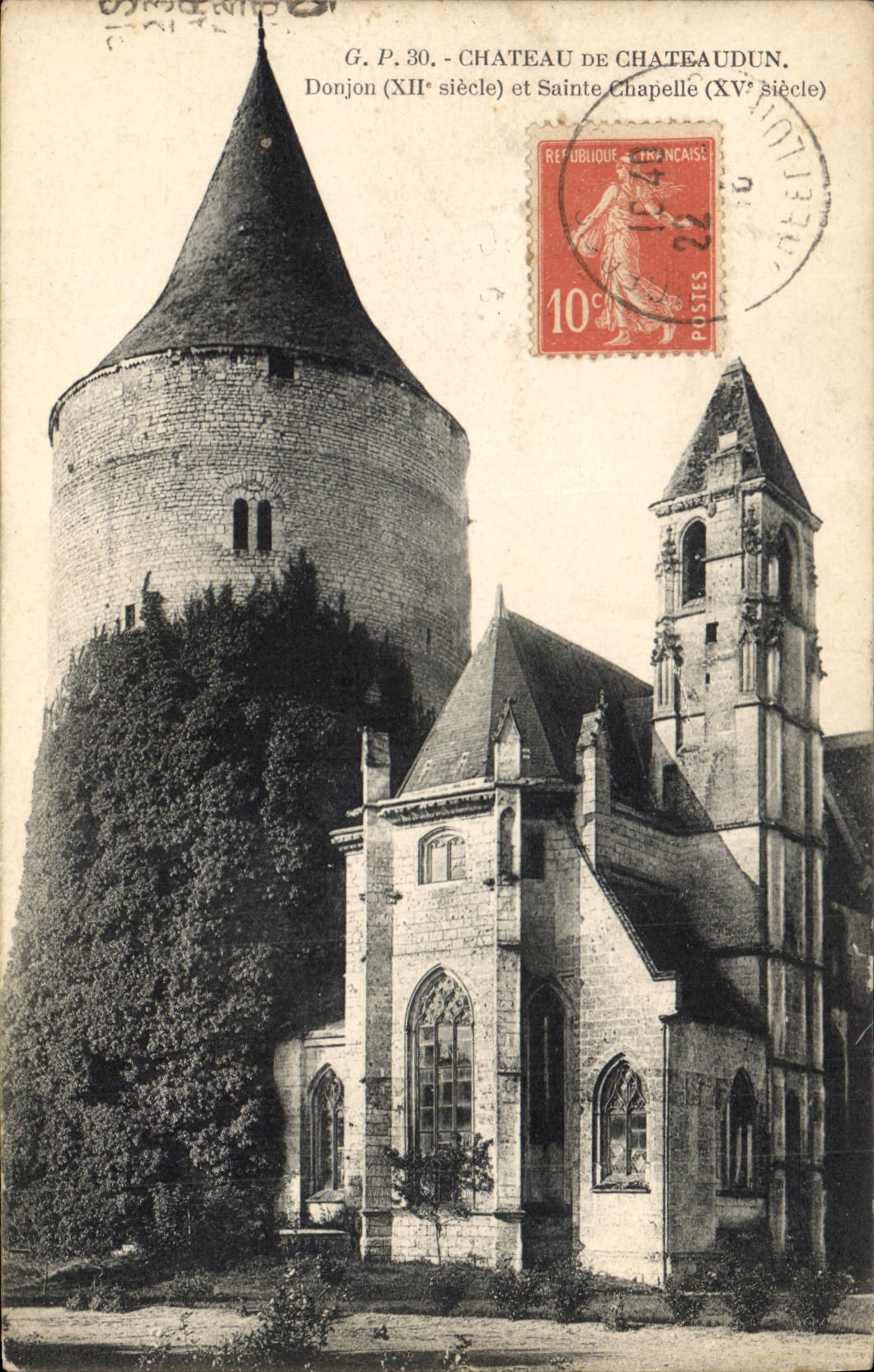 Château de Châteaudun — Donjon (XIIe siècle) et Sainte Chapelle (XVe siècle) — G.P. 30