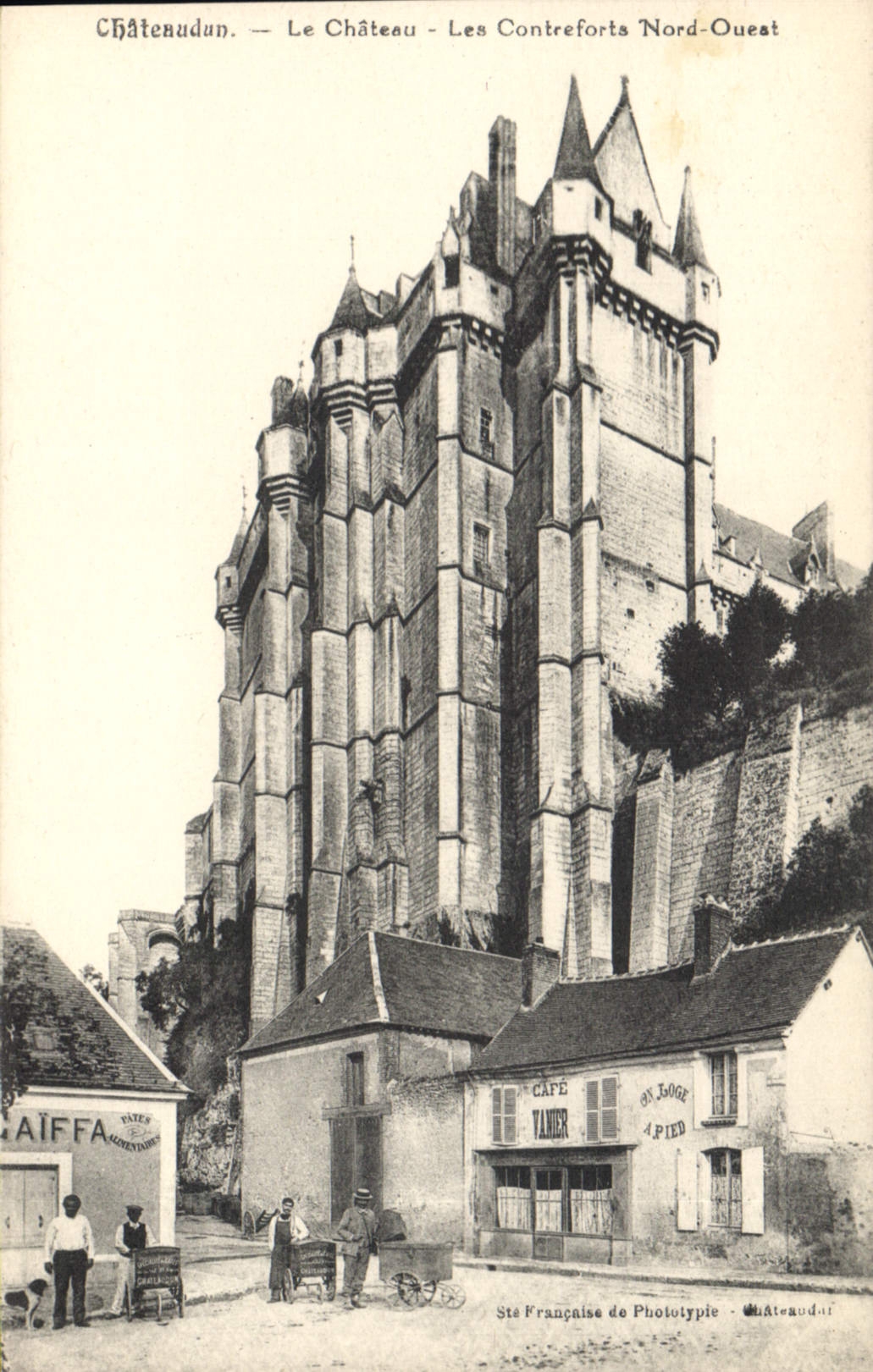 Châteaudun — Le Château — Les Contreforts Nord-Ouest — Ste Française de Phototypie