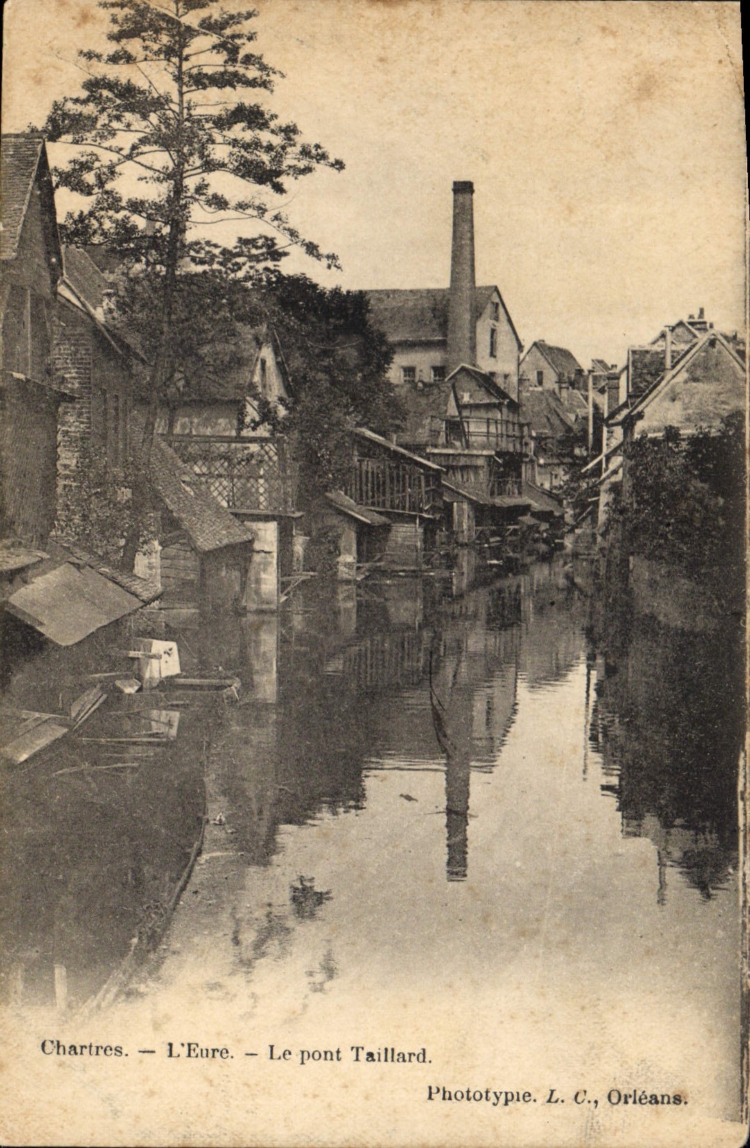 CPA Chartres l'Eure Le Pont Taillard 