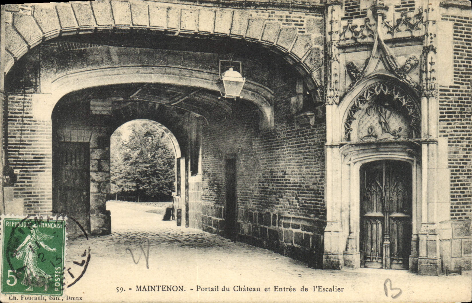 Maintenon - Portail du Château et Entrée de l'Escalier — Ch. Fourault, Dreux, n°59