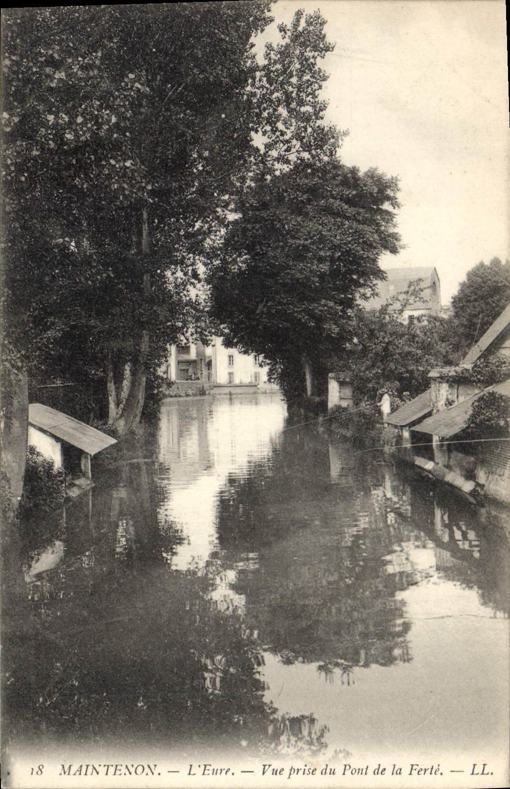 Maintenon — L'Eure — Vue prise du Pont de la Ferté — LL. n°18