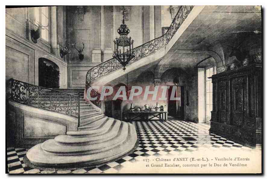 CPA Chateau d'Anet E et L Vestibule d'Entree et Grand Escalier construit par le Duc de Vendome 