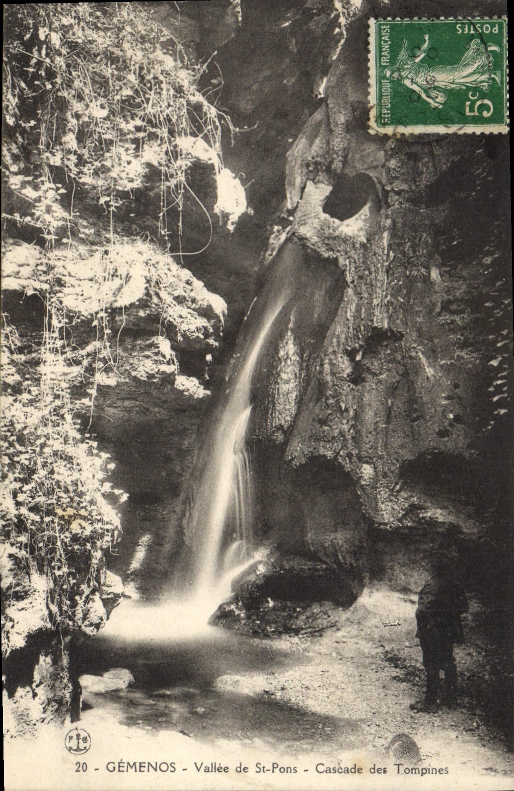 CPA Gemenos Vallee de St Pons Cascade des Tompines 