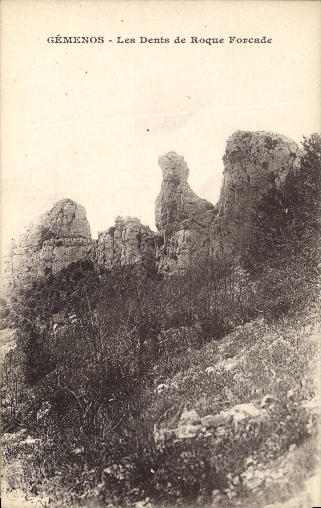 CPA Gemenos Les Dents de Roque Forcade 