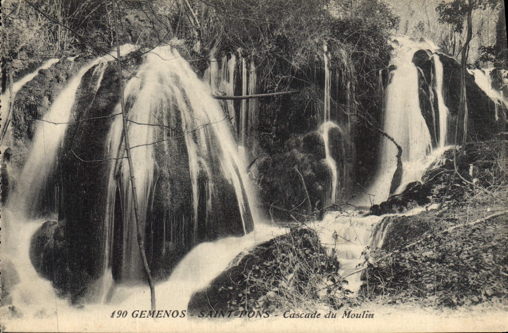 CPA Gemenos Saint Pons Cascade du Moulin 