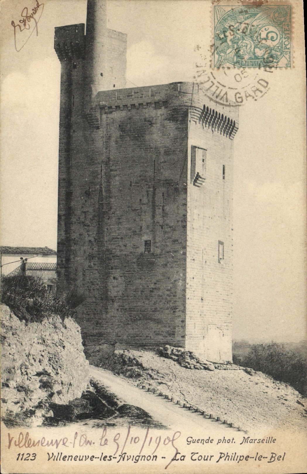 Villeneuve-lès-Avignon — La Torre Felipe el Bello — Guende fot. Marsella