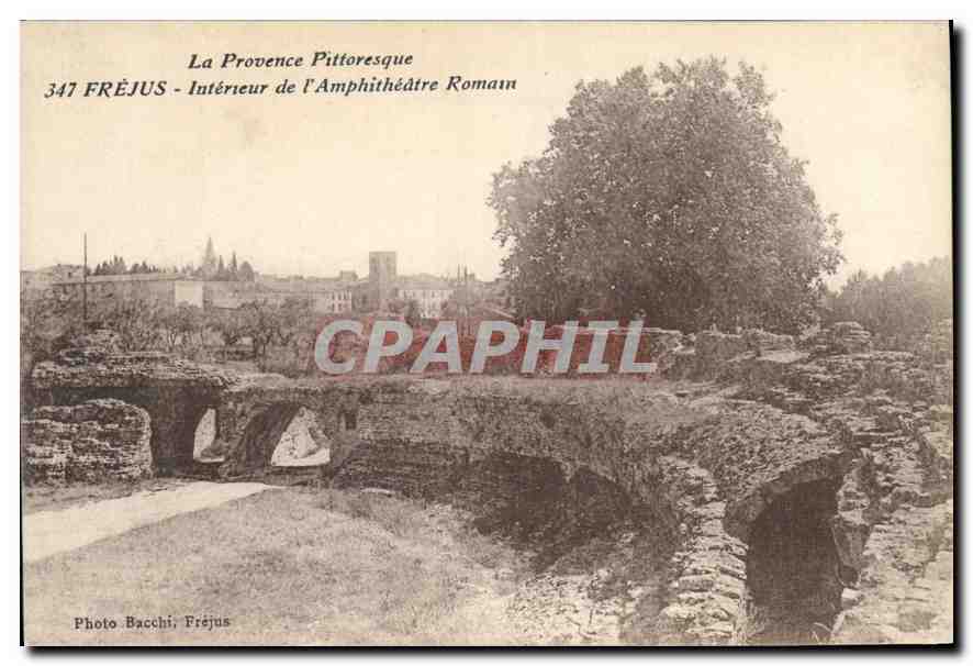 CPA Frejus Interieur de l'Amphitheatre Romain 