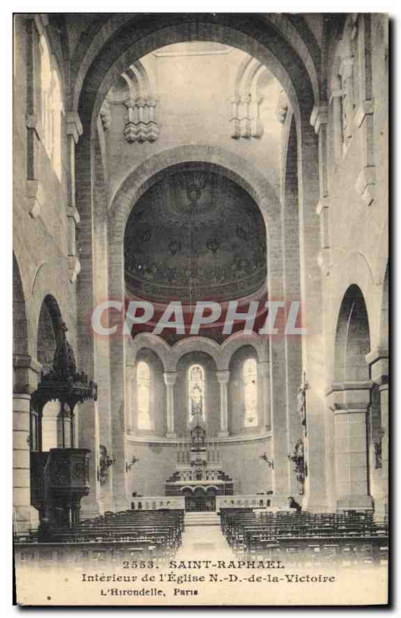 CPA Saint Raphael Interieur de l'Eglise ND de la Victoire l'Hirondelle Paris 